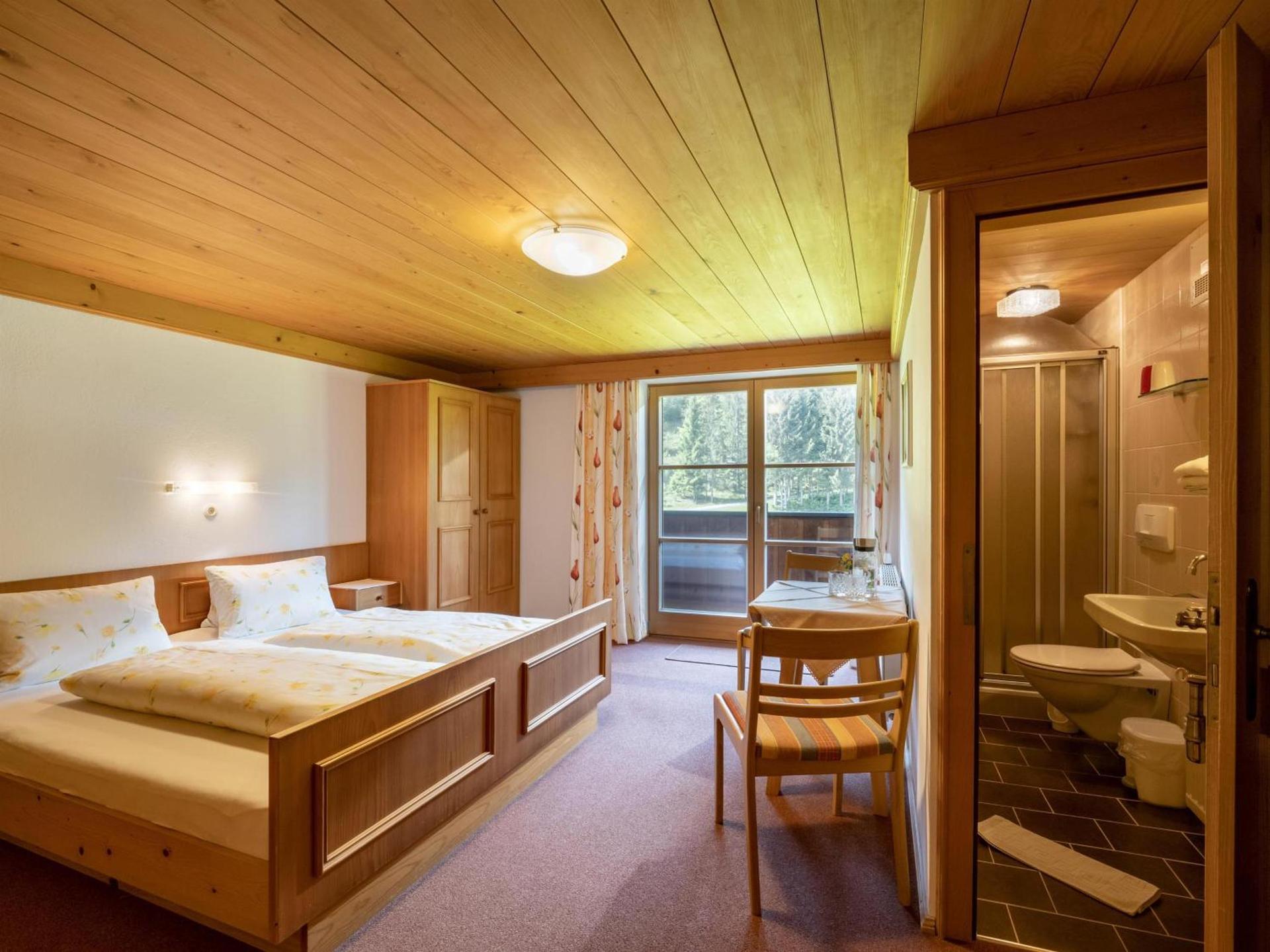 Doppelzimmer mit Dusche - 4